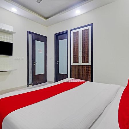 Oyo 12675 Hotel Star Inn Νέο Δελχί Εξωτερικό φωτογραφία