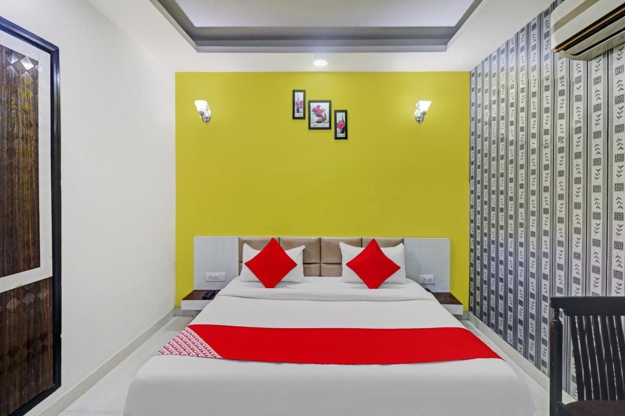 Oyo 12675 Hotel Star Inn Νέο Δελχί Εξωτερικό φωτογραφία