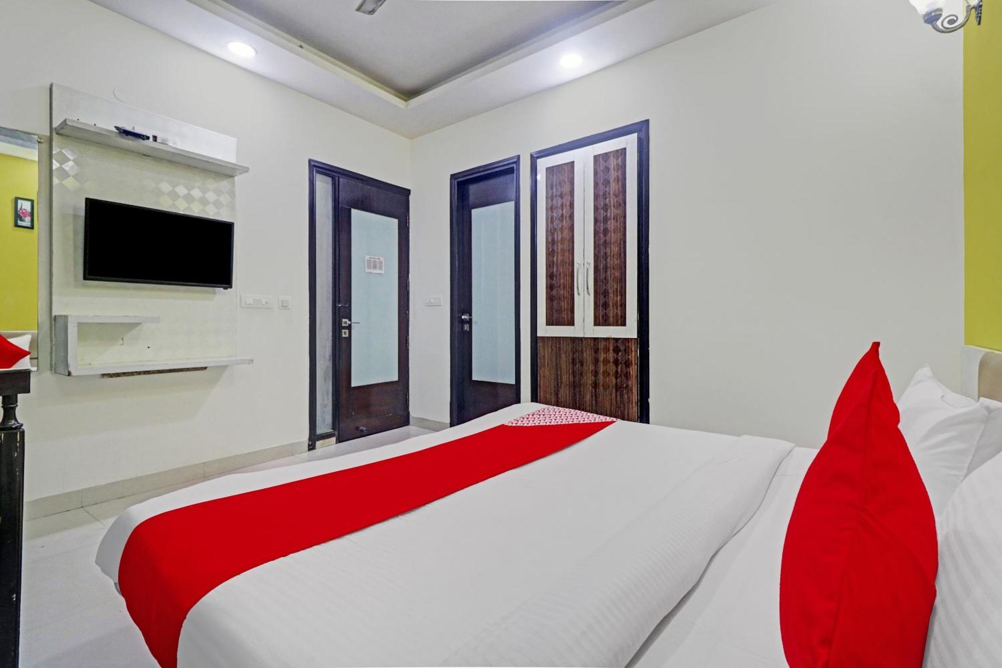 Oyo 12675 Hotel Star Inn Νέο Δελχί Εξωτερικό φωτογραφία